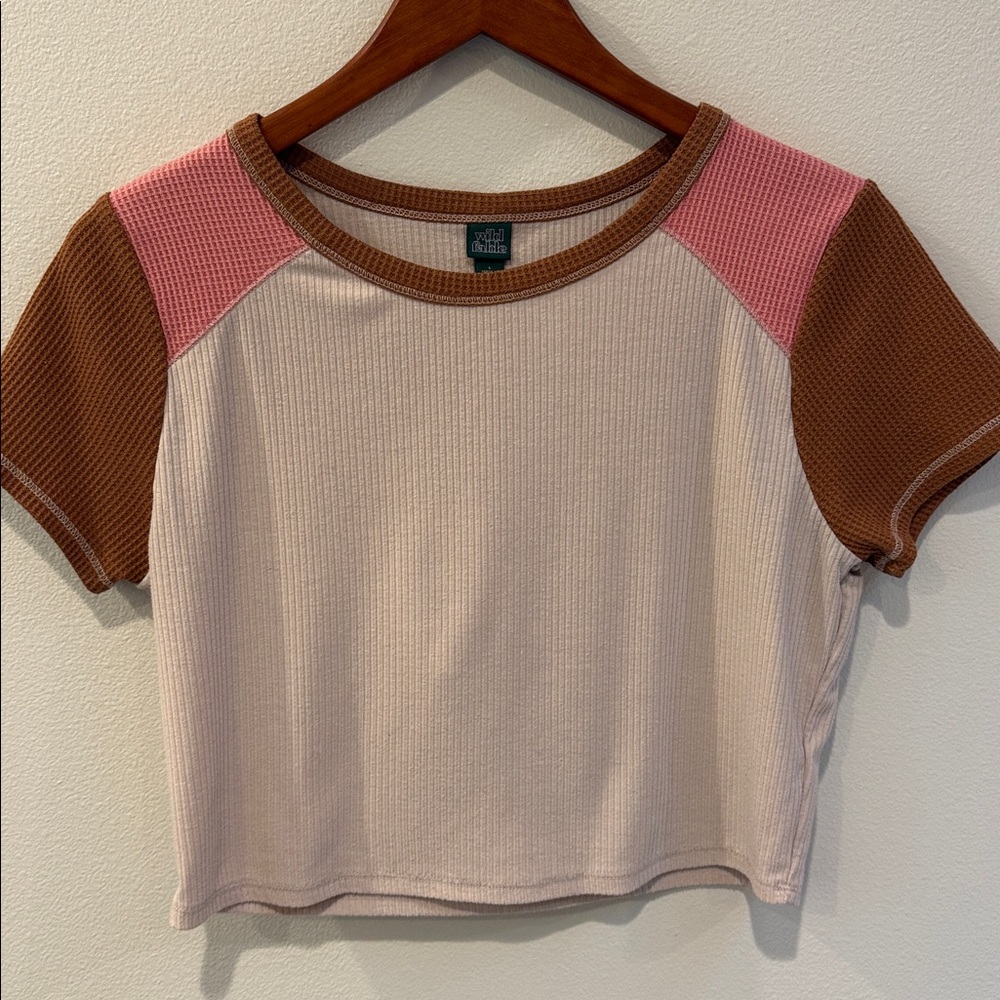 Wild Fable Ribbed Top with Brown Trim